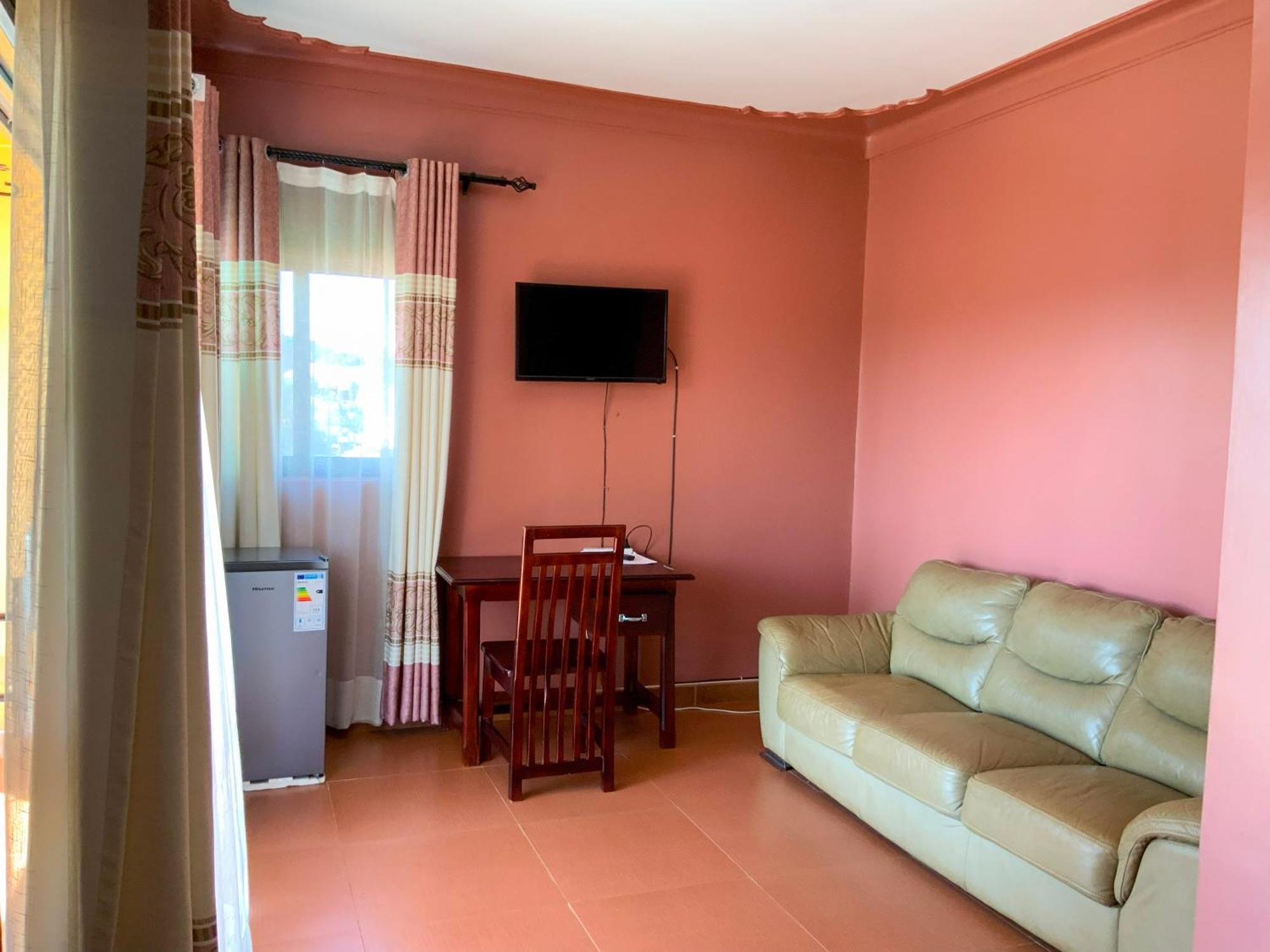 Hendo Hotel Entebbe Eksteriør bilde