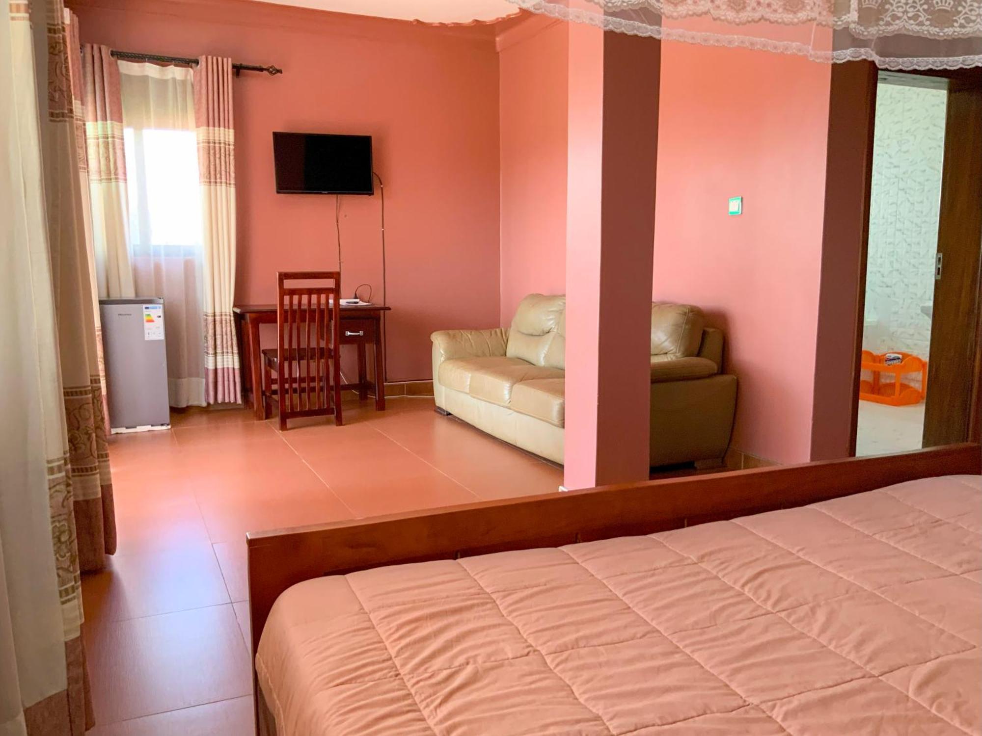 Hendo Hotel Entebbe Eksteriør bilde