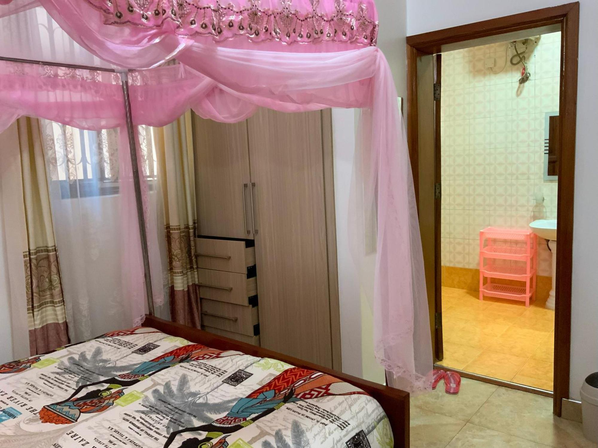 Hendo Hotel Entebbe Eksteriør bilde