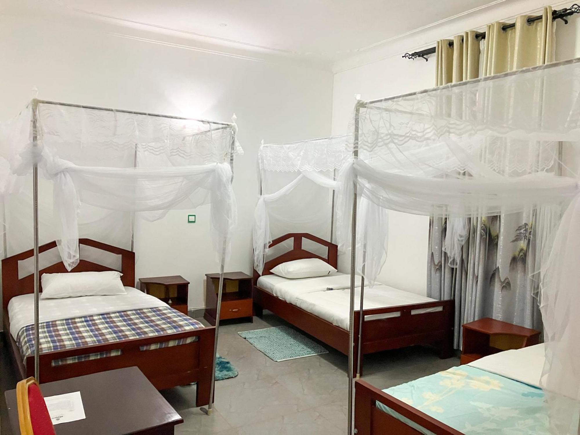 Hendo Hotel Entebbe Eksteriør bilde