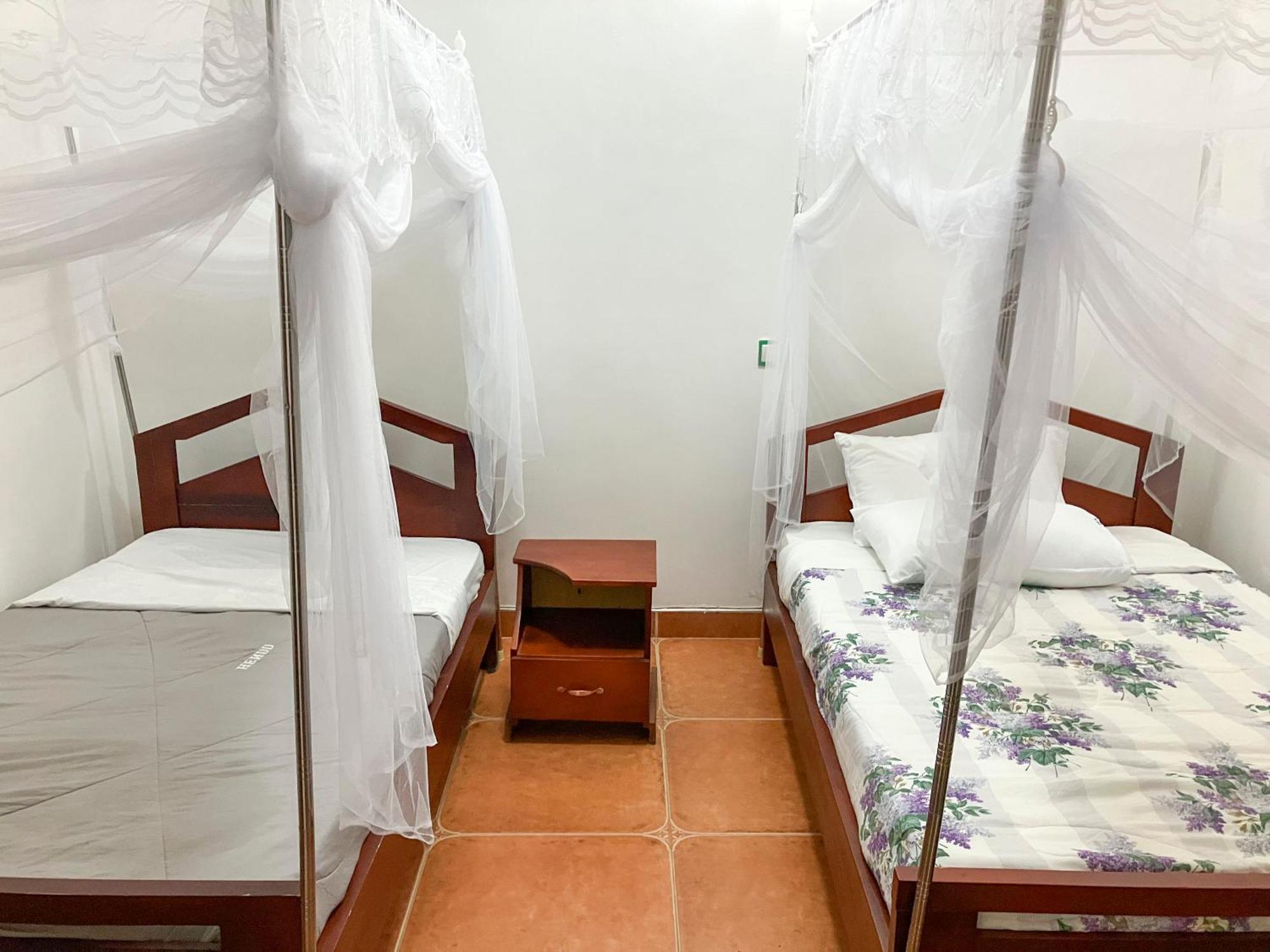 Hendo Hotel Entebbe Eksteriør bilde