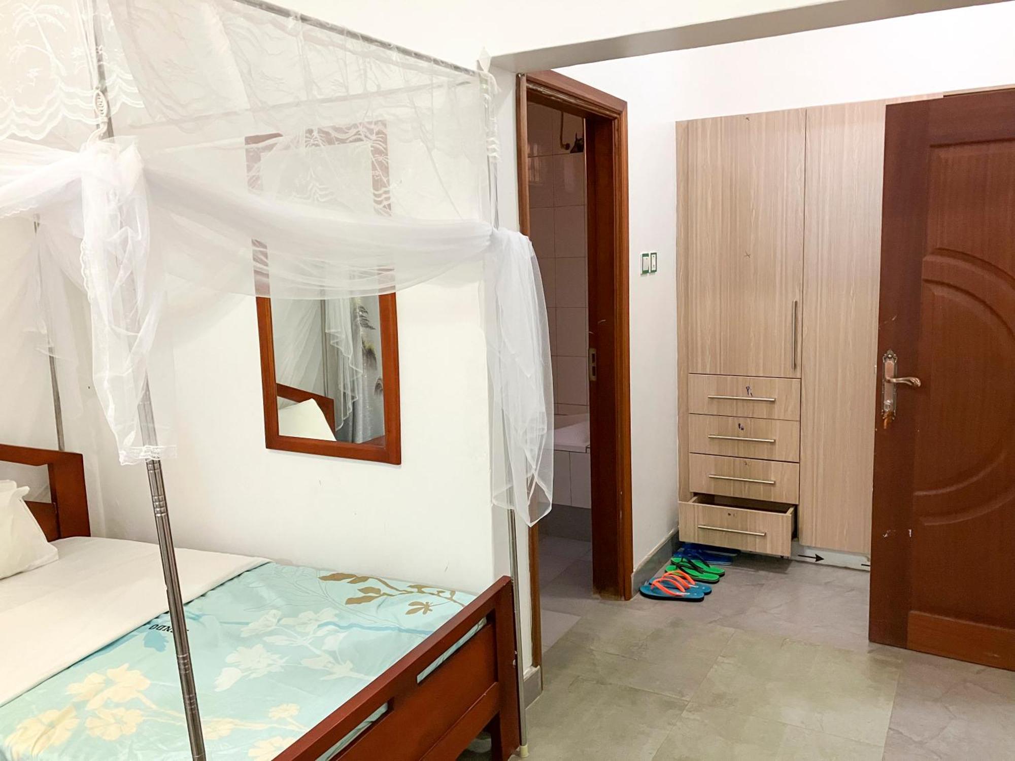 Hendo Hotel Entebbe Eksteriør bilde