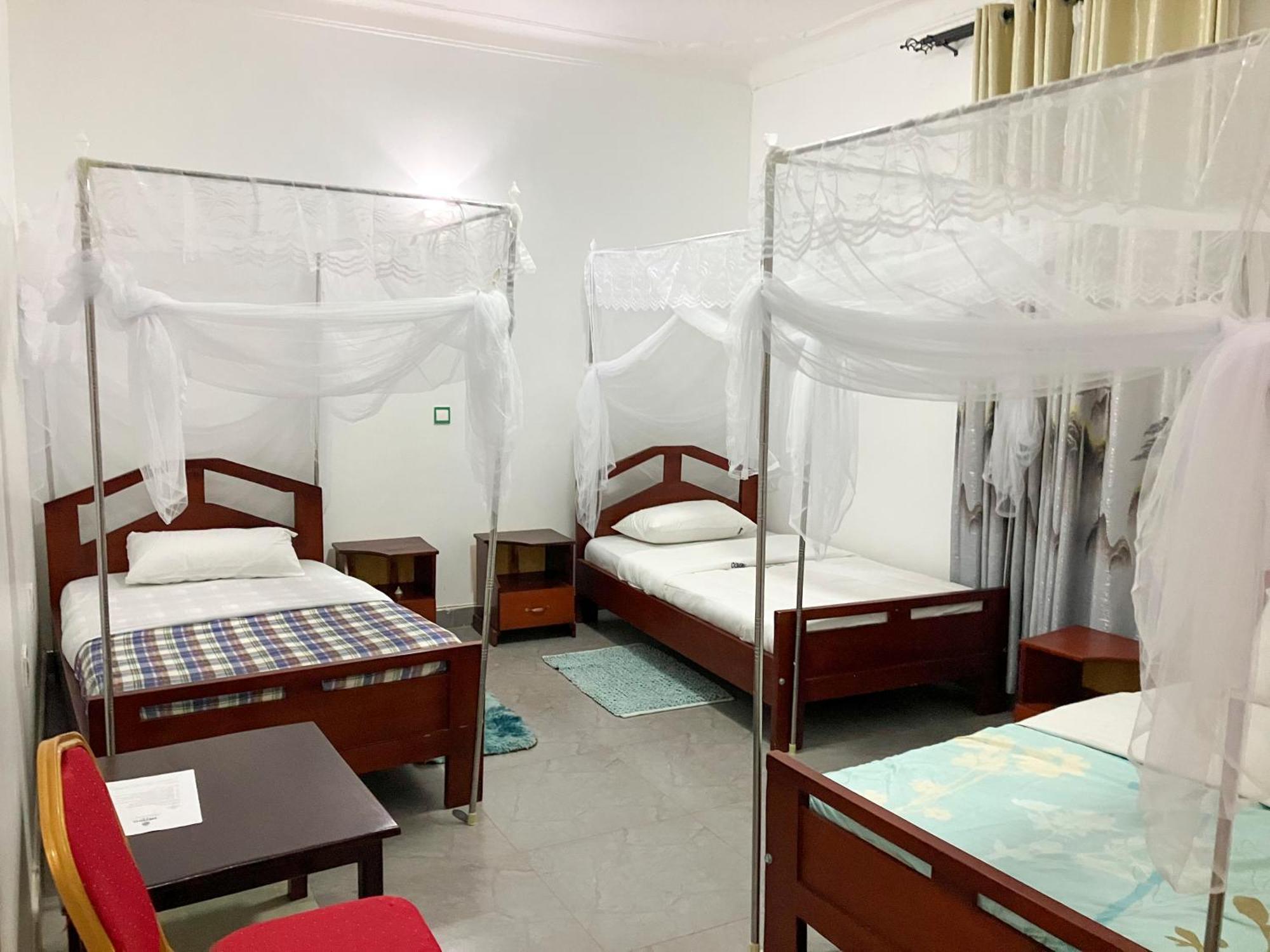 Hendo Hotel Entebbe Eksteriør bilde