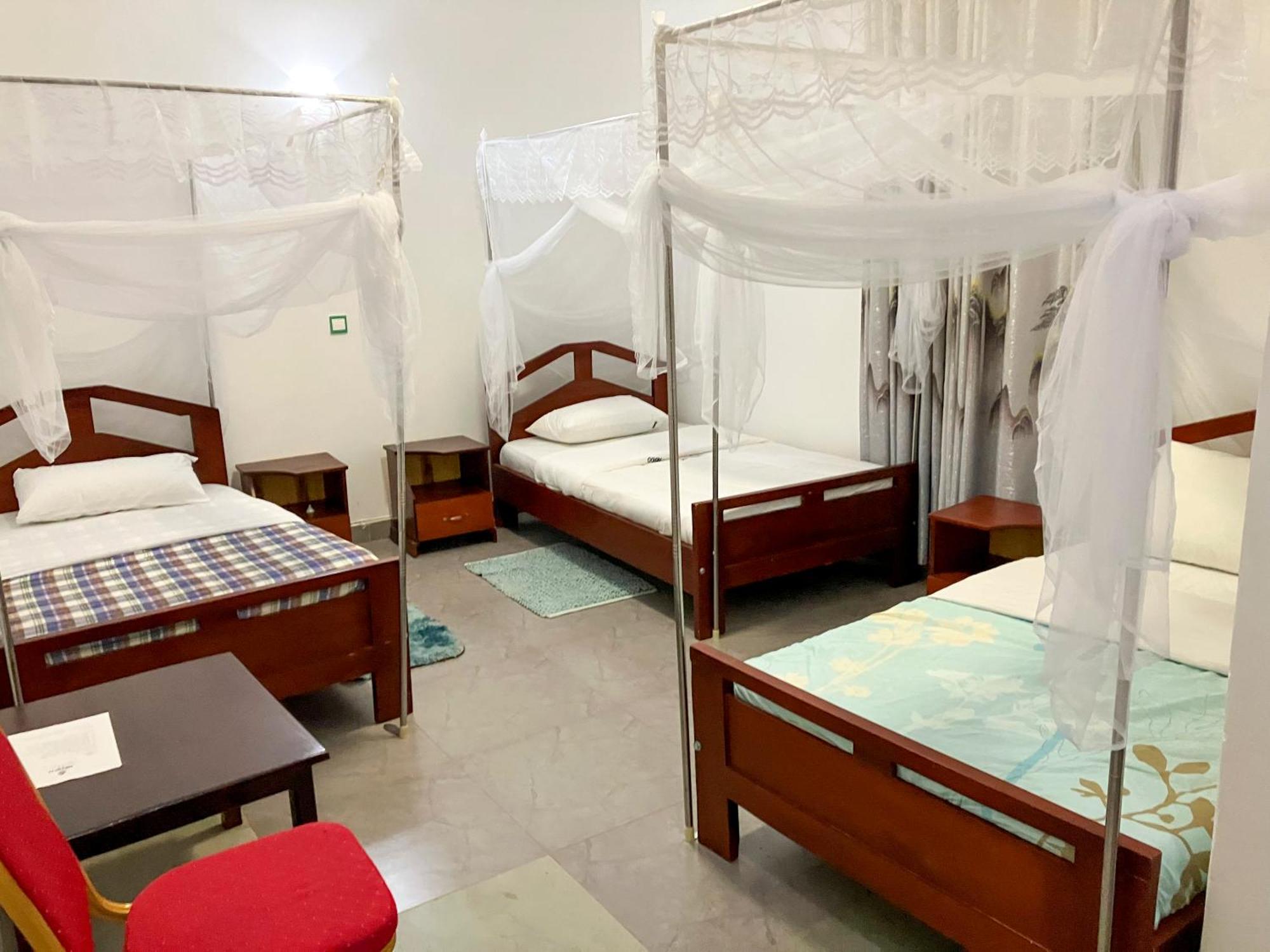 Hendo Hotel Entebbe Eksteriør bilde