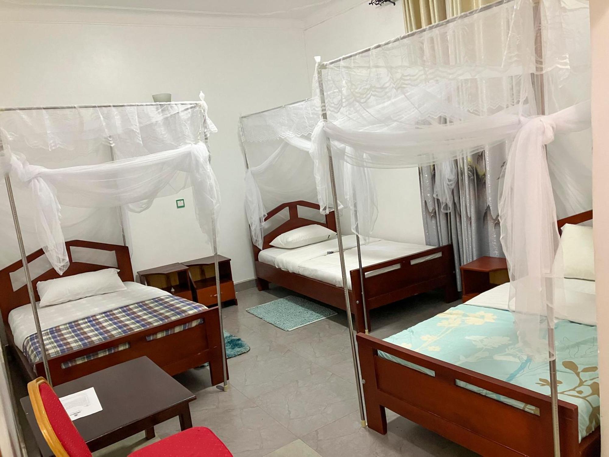 Hendo Hotel Entebbe Eksteriør bilde